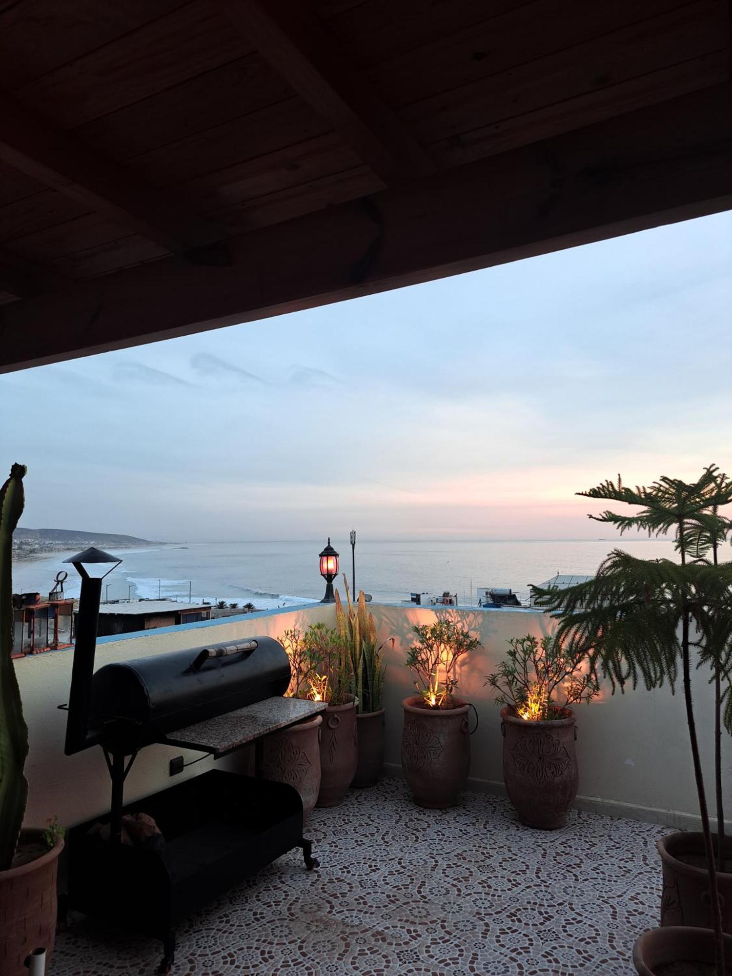 Хостел Taghazout Life Экстерьер фото